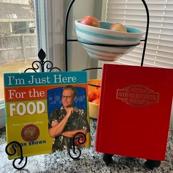 2 CookBooks, I’m Just Here For The Food +1 CB7 - Picture 1 of 4